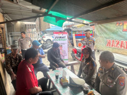 Polres Kotabaru Lasanakan Jum'at Curhat di Kelurahan Kotabaru Hula 