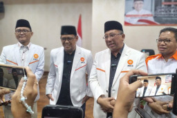 Jelang Pilkada Depok 2024, DPP PKS Resmi Keluarkan SK untuk Pasangan Calon Imam-Ririn