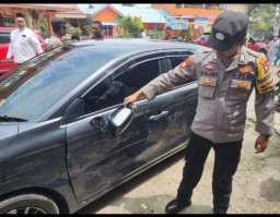 Ngebut di Komplek Perumahan, Mobil Honda City Tabrak Bocah yang Sedang Bermain hingga Tewas