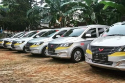 Untuk Kurangi Waktu Tunggu Penumpang, Armada Angkot ber-AC di Depok akan Ditambah