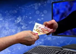 Menteri Muhadjir Effendy Dukung Mahasiswa Bayar UKT Pakai Pinjol, Asalkan......