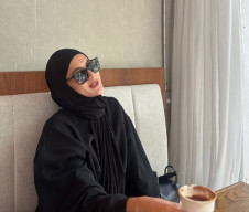 Cantikya Paula Verhoeven yang Kini Mantap Berhijab