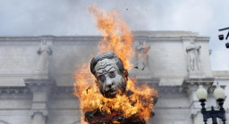 Dikunjungi Netanyahu, Biden Desak Gencatan Senjata