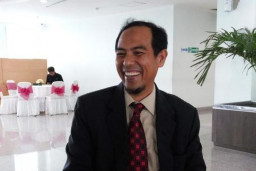 Meski Dipenjara, Gazalba Saleh Video Call dengan Fify Mulyani sambil Sayang-sayangan