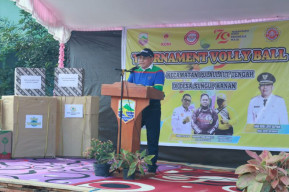 Bupati Kotabau Buka Tournament Volly Ball dalam Rangka Memperingati HUT RI ke-79