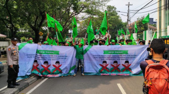 Lakukan Demonstrasi di Kantor DPP PPP, Massa Aksi Protes Kepemimpinan Aziz Hentihu