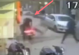 Lagi Asyik Ngobrol Tertimpa AC, Remaja 19 Tahun Meninggal