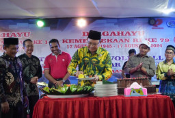 Kehadiran Bupati Kotabaru di Acara HUT SMKS Babunga Estate ke-14, Disambut Meriah 