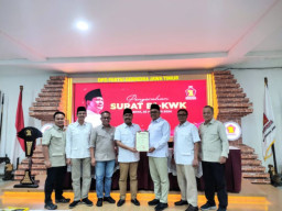 Gerindra Serahkan B1 KWK ke YES - Dirham untuk Daftar ke KPU