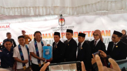 Cabup dan Cawabup dari Jalur Independen, Bang Iqbal dan Ka Surya Daftarkan Diri ke KPU Kotabaru