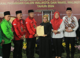 Usung Inda Raya-Aldi, PDIP-PPP Resmi Daftar ke KPU Kota Madiun