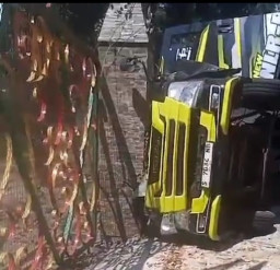 Rem Blong, Elf Tabrak Motor di Sukapura Probolinggo, 2 Tewas