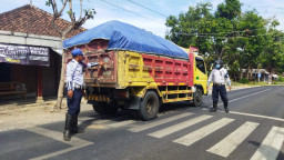 Diduga Bocor, Razia Truk ODOL Di Ponorogo Hanya Tilang 5 Unit
