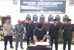 Ditandatangani, DPRD Kota Malang Setujui dan Sahkan Rancangan KUPA-PPAS APBD 2024
