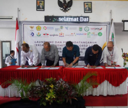Tingkatkan Produktivitas Hortikultura, Bank Jatim - Kemenko Perekonomian Teken MoU