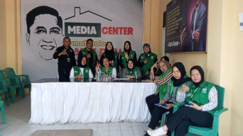 Tim Garda Salurkan Bantuan Sosial Kepada Penyandang Disabilitas Dan Cacat Pemanen