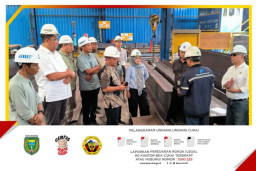 Pastikan On Progres, DPUPR bersama PPS Kejari Kota Madiun Sambangi Pabrik Pembuatan Jembatan Patihan