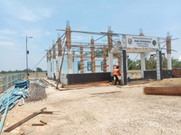 Pembangunan Dermaga Karang Waru Diduga tanpa Plang Proyek, Melanggar UU KIP No.14