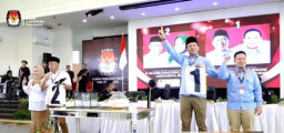 Undian Nomor Urut Paslon Pilkada Ponorogo, Ipong Pede Menang Sugiri Pilih Fastabiqul khairat