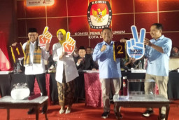 Pengundian Nomor Urut Pilkada 2024 Digelar KPU Depok, Pasangan Imam-Ririn 1 dan Supian-Chandra 2