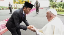 Di Depan Paus Fransiskus, Jokowi Banggakan Keberagaman di Indonesia