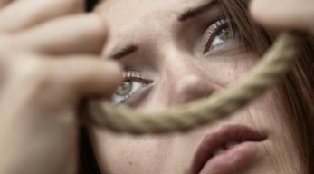 Terpergok Anak Selingkuh, IRT Tewas Gantung Diri