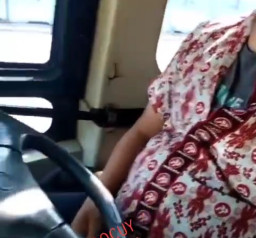 Sopir Bus Meninggal Mendadak saat Mengemudi