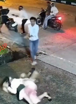 Segerombolan Begal Bersenjata Tajam di Medan Rampok Sepasang Kekasih