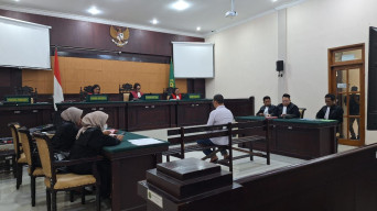 Didakwa Penggelapan, Penasihat Hukum Herman Budiyono Menilai Dakwaan Jaksa Prematur