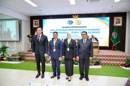 Gelar Sertifikasi Hakim Bersama Mahkamah Agung