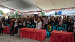 Dinilai Bela Wong Cilik, Ratusan Pedagang  Aloon-Aloon Ponorogo Dukung Rilis 2 Periode