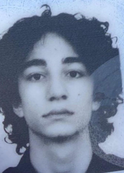 Remaja Cakep Ini Bunuh Pacarnya dan Mutilasi Teman Wanitanya lalu Lompat dari Tembok Tinggi