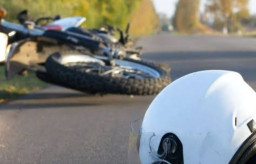 Tabrak Truk Parkir, Dua Pemuda Meninggal di Tempat