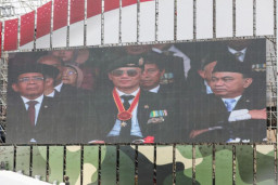 Bersama Presiden Jokowi, Menteri AHY Hadiri Upacara Peringatan HUT TNI Ke-79