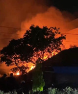 Toko Bangunan dan Kayu di Ponorogo Terbakar, Api Diduga Dari Bekas Penggergajian