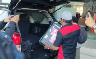 Diduga Terkait Korupsi Dana Hibah, KPK Geledah Kantor Dinas Peternakan Jawa Timur