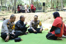 Kapolres Batu Sampaikan Jumat Curhat Wadah Tampung Keluhan dan Saran Warga