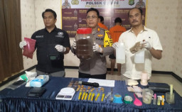 Polsek Cinere Bongkar Tempat Produksi Narkotika Jenis Tembakau Sintetis