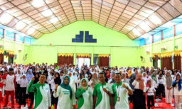 Ratusan Guru SD dan SMP di Jombang Ikuti Gerakan Sekolah Sehat