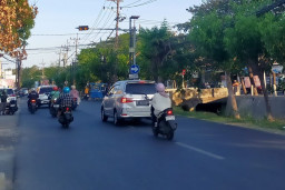Pemkot Surabaya Mulai Sosialisasikan Proyek Pengaspalan dan Pemasangan CCSP Jalan Wiyung