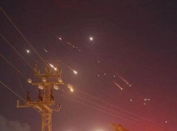 Iran Anggap Israel dan AS Satu Paket Musuh Bebuyutan, Bakal Serang Keduanya