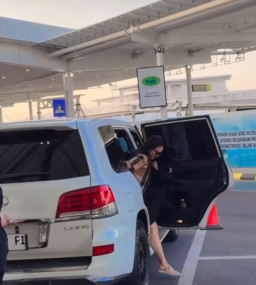 Vanesa Nabila  Pamer Mini Cooper, Netizen: Keluarga Bukan, Saudara Bukan, Kok Bisa Dipinjami