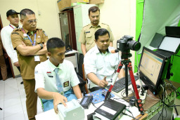 Catat Tanggalnya! Dispendukcapil Surabaya Buka Layanan KTP-el bagi Pemilih Pemula di MPP-Kelurahan