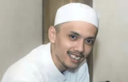 Habib Nizar Digerebek Warga Sedang Berada di Kamar Istri Orang Jam 3 Pagi