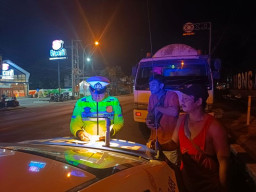 Parkir Sembarangan di Pangsud, Kendaraan Truk Ditindak Satlantas Polres Lamongan