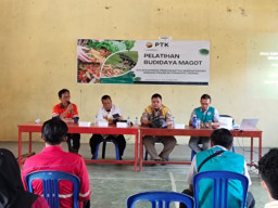 PT. Pelsart Tambang Kencana Gelar Pelatihan Budidaya Maggot untuk Atasi Masalah Sampah