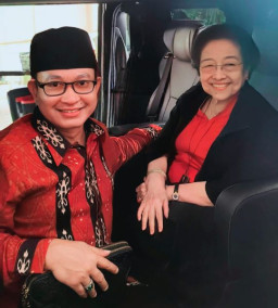 Arus Dukungan Risma-Gus Hans Pimpin Jatim Tak Terbendung