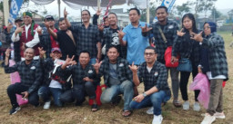 1000 Pedagang Pasar Pagi Kota Batu Taruh Harapan di Pundak Kris Dayanti-Kresna Dewanata