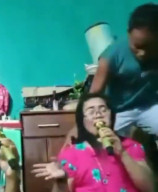 Masih Berhubungan dengan Mantan, Istri Ditikam Suami saat Live Facebook