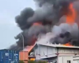 Kebakaran Pabrik Ternak di Bekasi,  Lebih dari 24 Jam dan Tewaskan 9 Pekerja